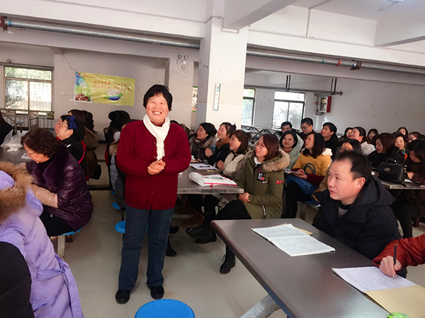 南昌現代外國語學校（象湖校區(qū)） 把師德師風教育作為教師“第一課”