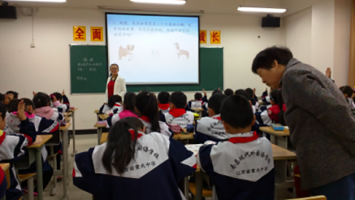 以賽促學(xué)，以賽促研，以賽促教